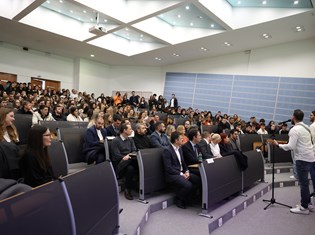 2025-12-01 11-06-49.jpeg